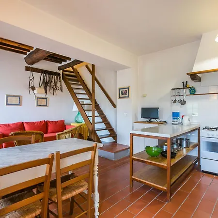 Podere Sondino - Apt- Le Stalle By Interhome